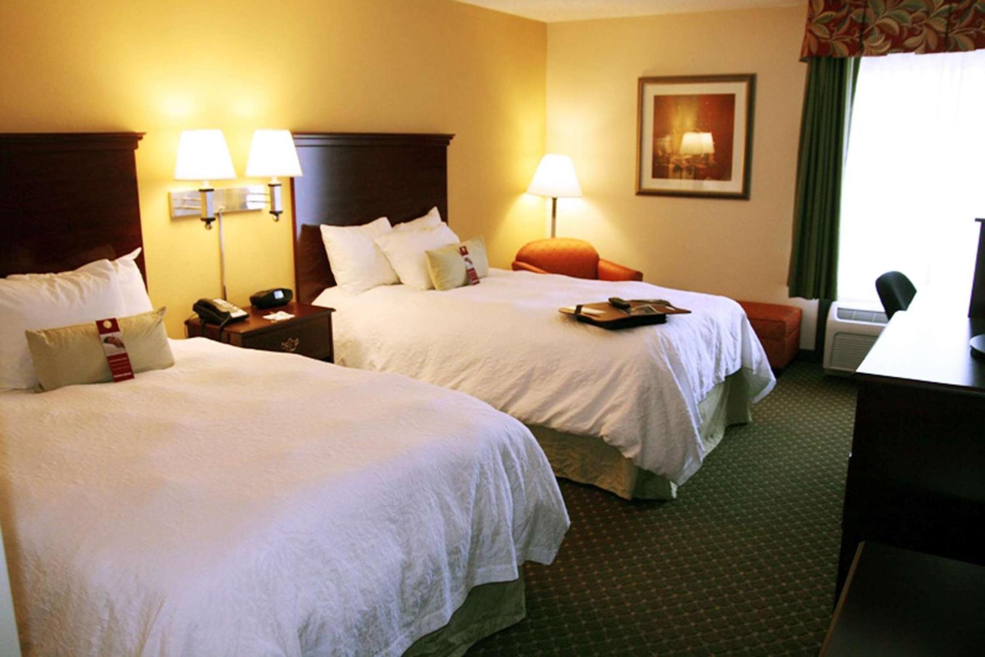 Hampton Inn Нью-Берн Екстер'єр фото